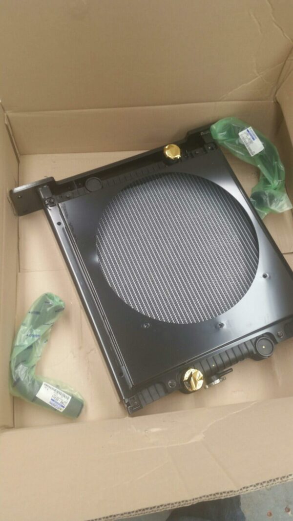 Hyundai 11S8-30101 Radiator Assy Skid Steer Heavy Duty Parts Australia