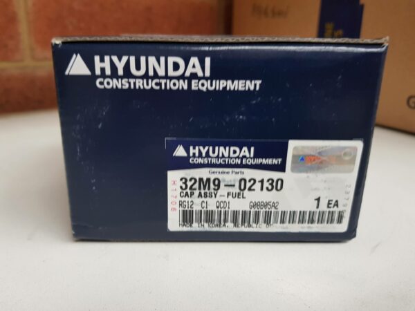 Hyundai 32M9-02130 Cap Assy Fuel Loader Excavator Heavy Duty Parts Australia Perth