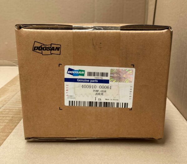 Doosan 400910-00061 Pump, Gear