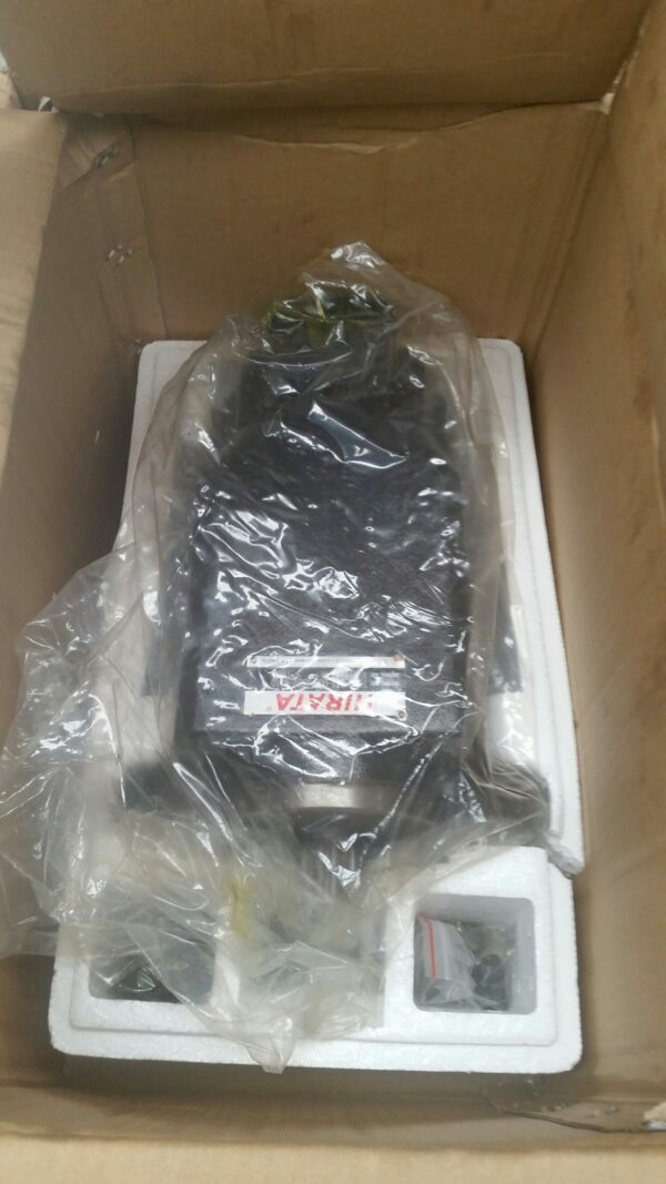 Hyundai Main Pump - 31LB-00400