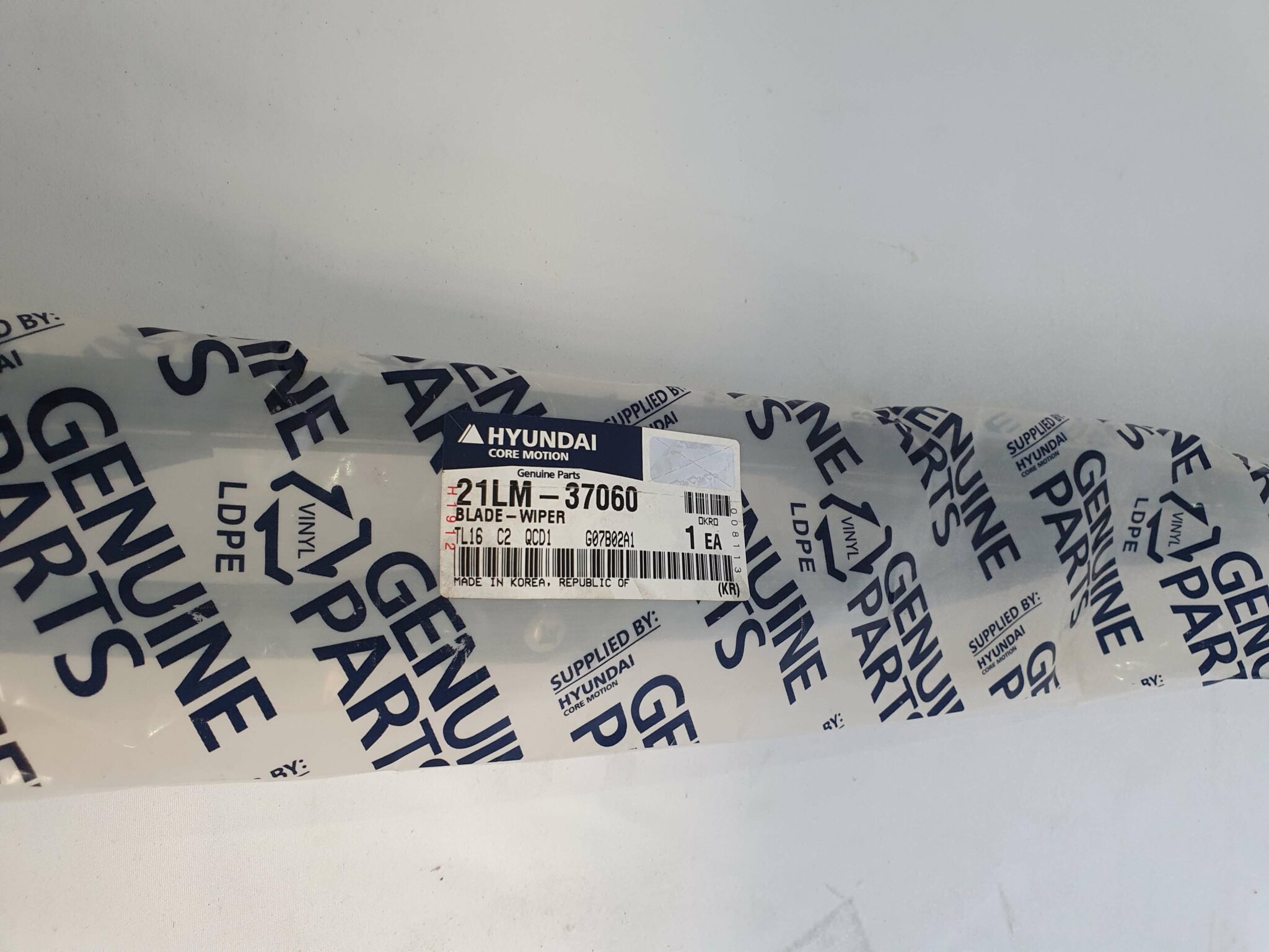 Hyundai Wiper Blade 21LM-37060